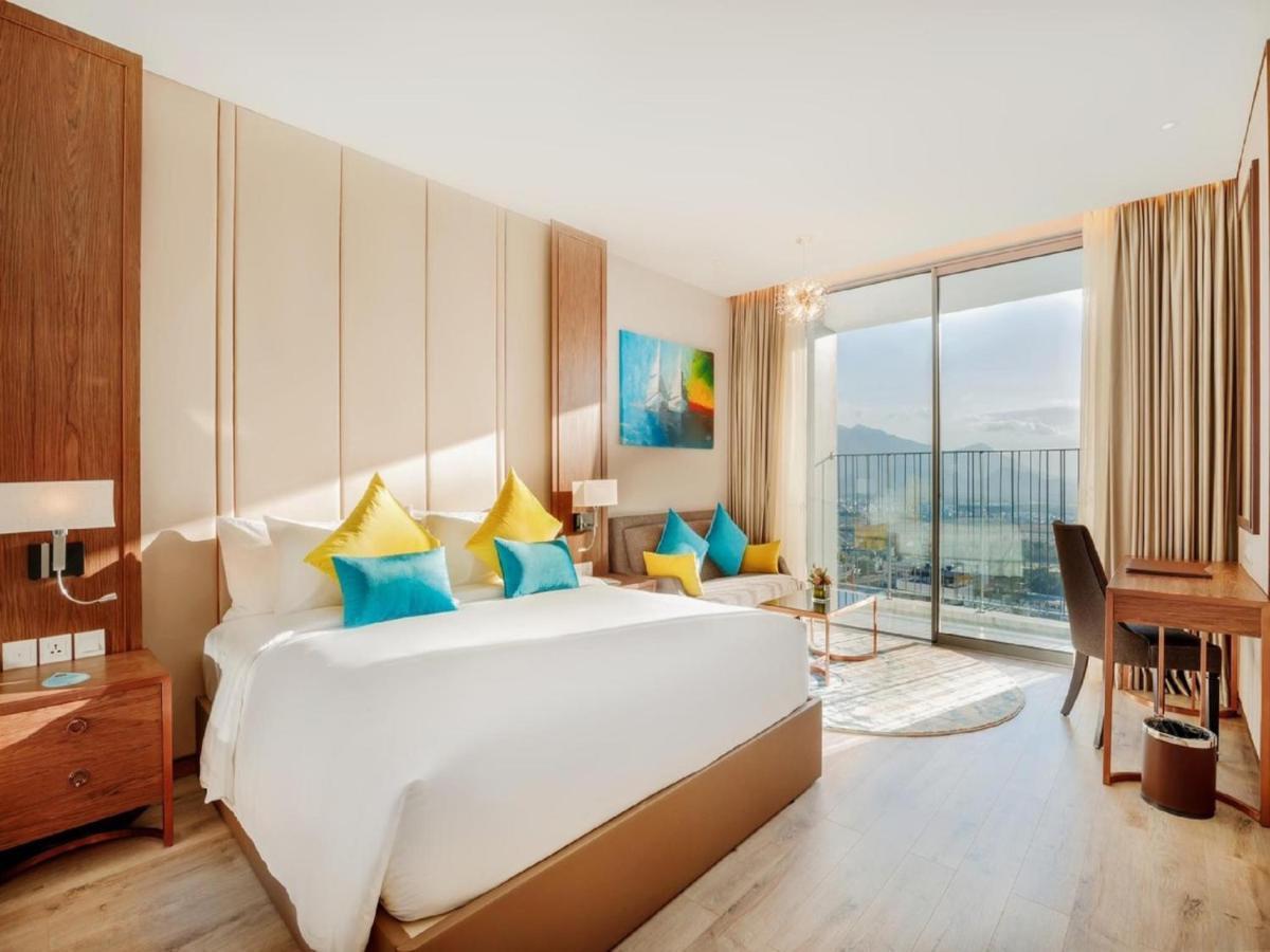 Panorama Lyn Beachfront Apartment Να Τρανγκ Εξωτερικό φωτογραφία