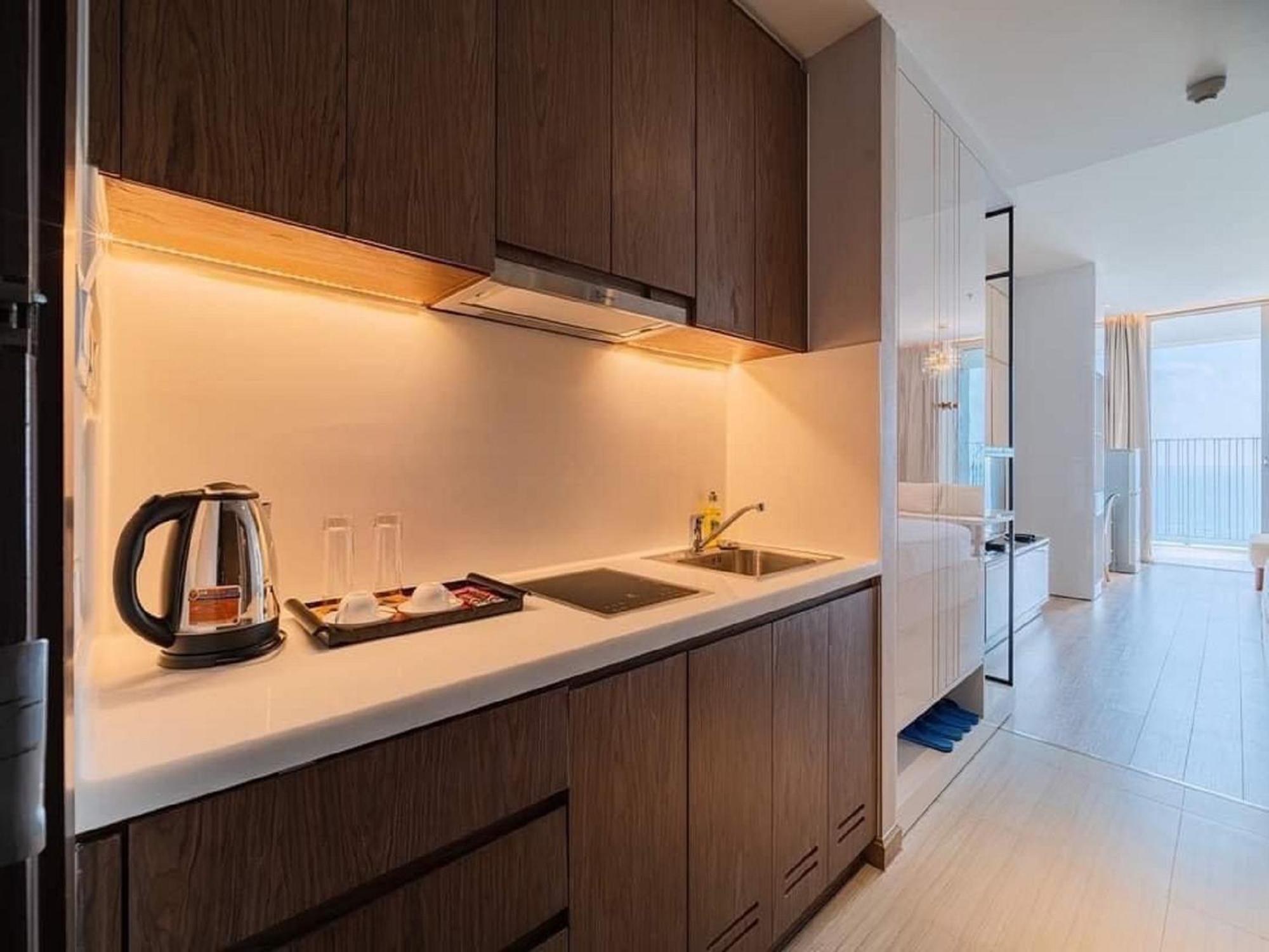 Panorama Lyn Beachfront Apartment Να Τρανγκ Εξωτερικό φωτογραφία
